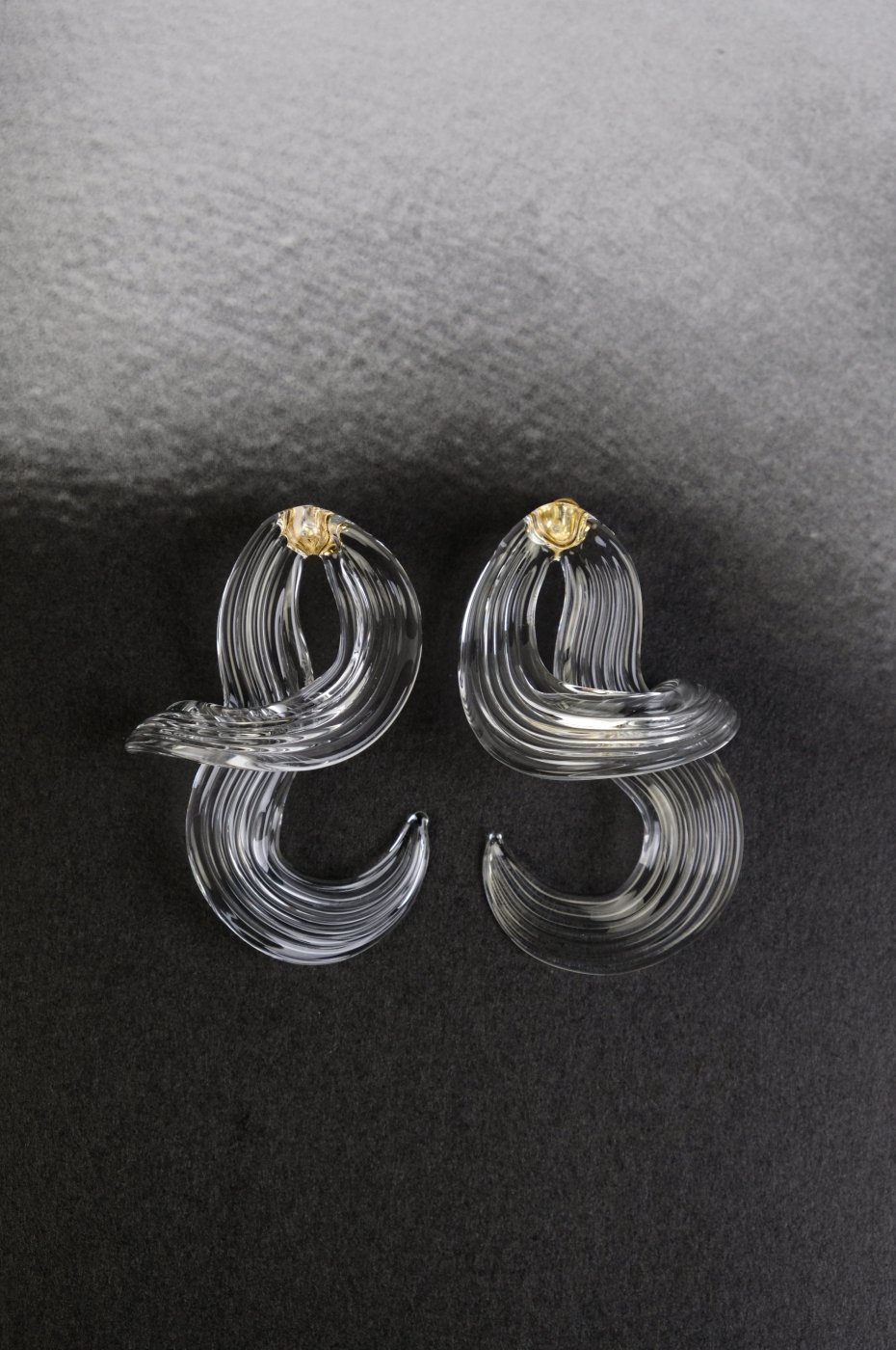 Mame Kurogouchi Glass Round Earrings - ピアス(両耳用)