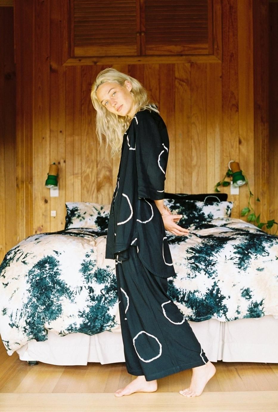 <img class='new_mark_img1' src='https://img.shop-pro.jp/img/new/icons56.gif' style='border:none;display:inline;margin:0px;padding:0px;width:auto;' />SUKU HOME ۡ-CLASSIC PYJAMAS-MOON