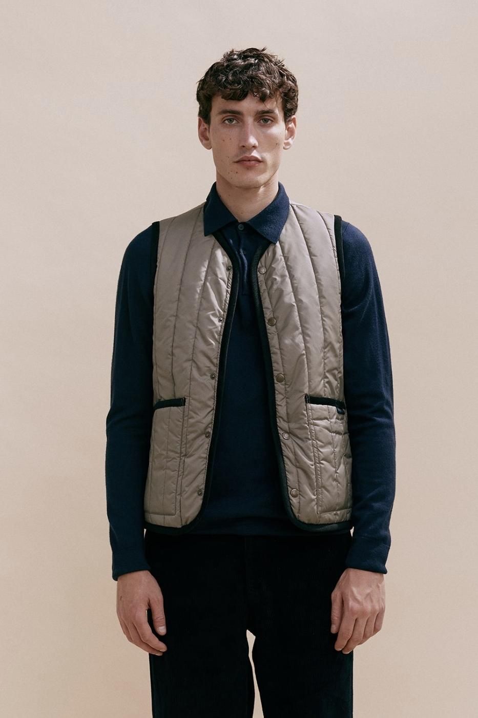 <img class='new_mark_img1' src='https://img.shop-pro.jp/img/new/icons8.gif' style='border:none;display:inline;margin:0px;padding:0px;width:auto;' />LAVENHAM-LVERTICAL QUILT THORNHAM-CORK