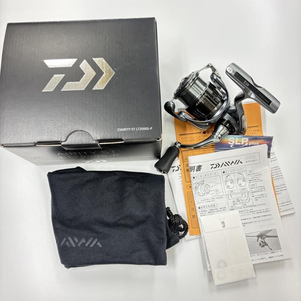 ダイワ 23エアリティ ST LT2000S-P 中古品