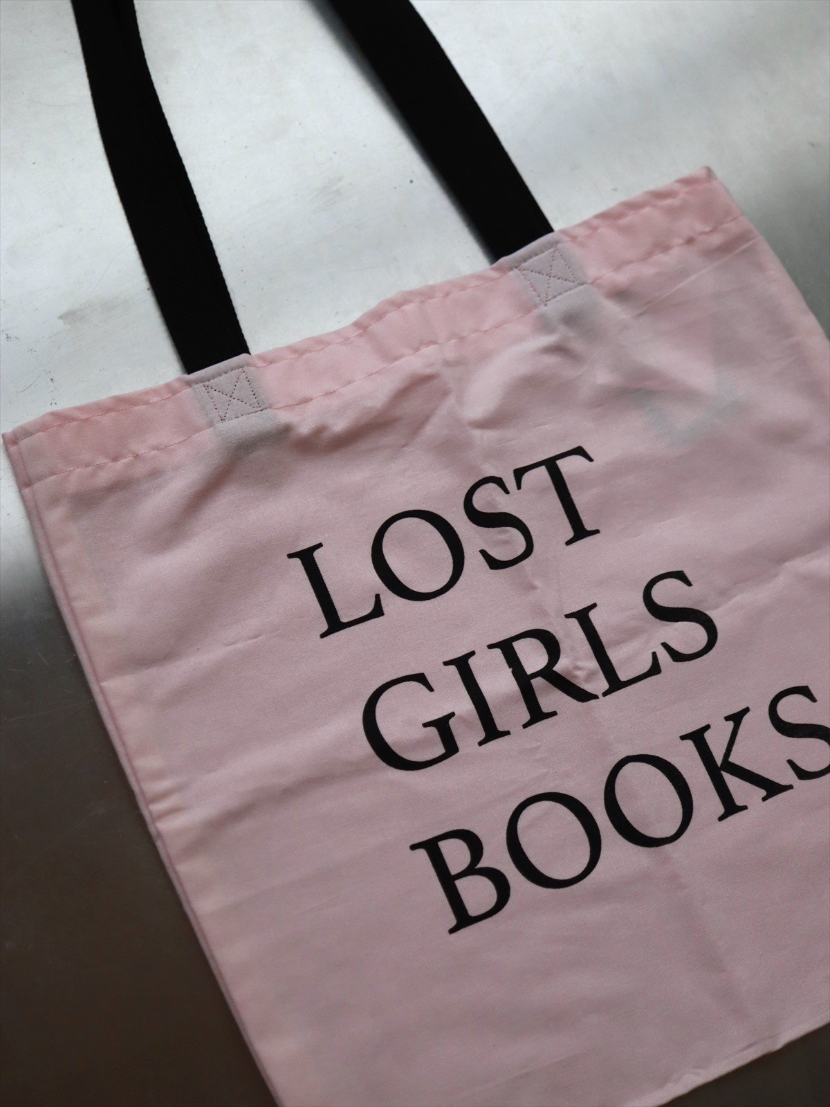 NINE STORIES　LOST GIRLS BOOKS tote bag pink×black