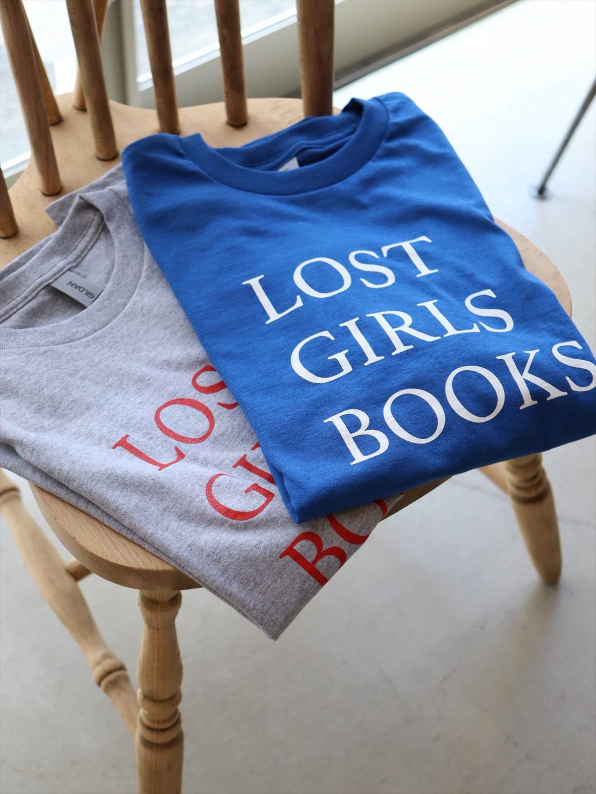 NINE STORIESLOST GIRLS BOOKS T