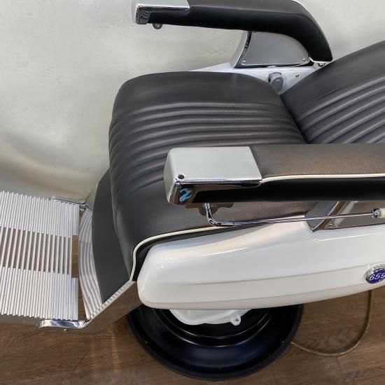EC-742-10 再生品 理容椅子659タカラ製 （HB）