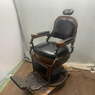 手動理容椅子 バーバーチェア | タカラベルモント