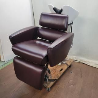 【中古】シャンプー椅子※こちらはたのめる便を利用します 中古】シャンプー椅子※こちらはたのめる便を利用します - メルカリ