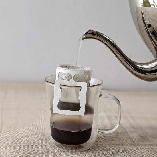 最響のカフェインレスコーヒー（デカフェ）ドリップバッグ定期便 30杯×6か月分