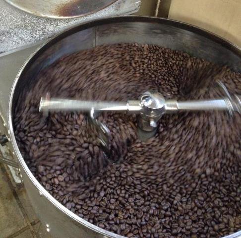 ［ファーストクロップ］フェアトレードコーヒー ペルー カフェオルキデア 中深煎り 200g（粉）農薬不使用 