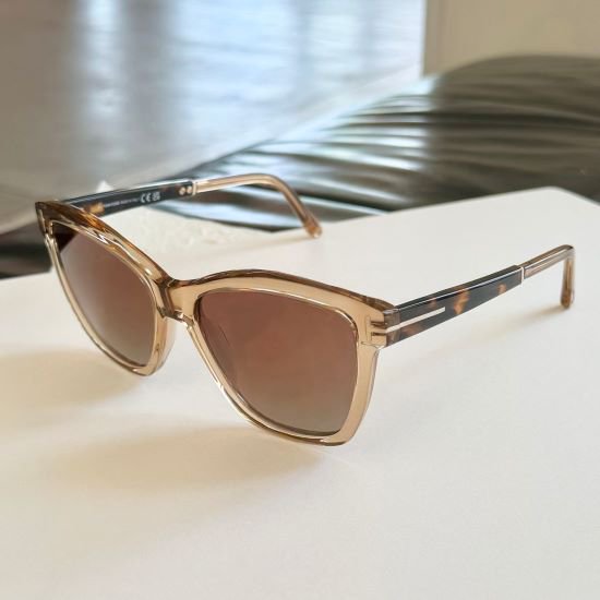 TOM FORD（トムフォード） TF1087 col.45F サングラス ハリウッドセレブ愛用 D-Eye nakahara megane 豊富に メガネ、サングラスを取り揃えています。通販は送料無料。