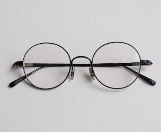 YUICHI TOYAMA : 5 model. PASADENA col.3 Black / White gold