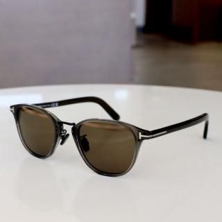 TOM FORD TF1049-D c.20J..
