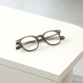 EYEVAN7285 model.770col.347.