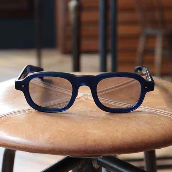 小物 EYEVAN7285 model 370 Color:145 EYEVAN7285 model 370 Color:145 MODEL 370 | EYEVAN 7285