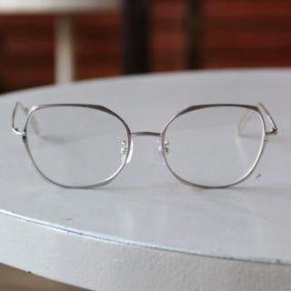 megane and e Cleo col.WP