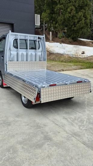 ダイハツハイゼットジャンボトラック用鳥居用L字縞板アルミシマ板コの