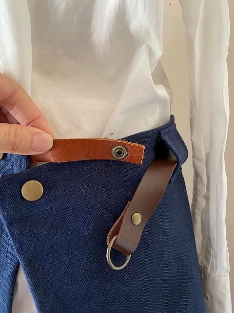 予約・ベルトエプロン（ネイビー×レッド） - Fu-ra