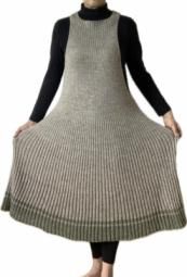 【トップダウンで編む】アメリカンスリーブの大人ニットワンピ・パターン