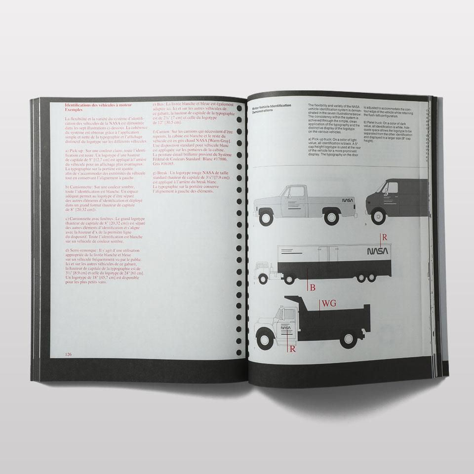 伝説のマニュアル「NASA Graphics Standard Manual」が復刻