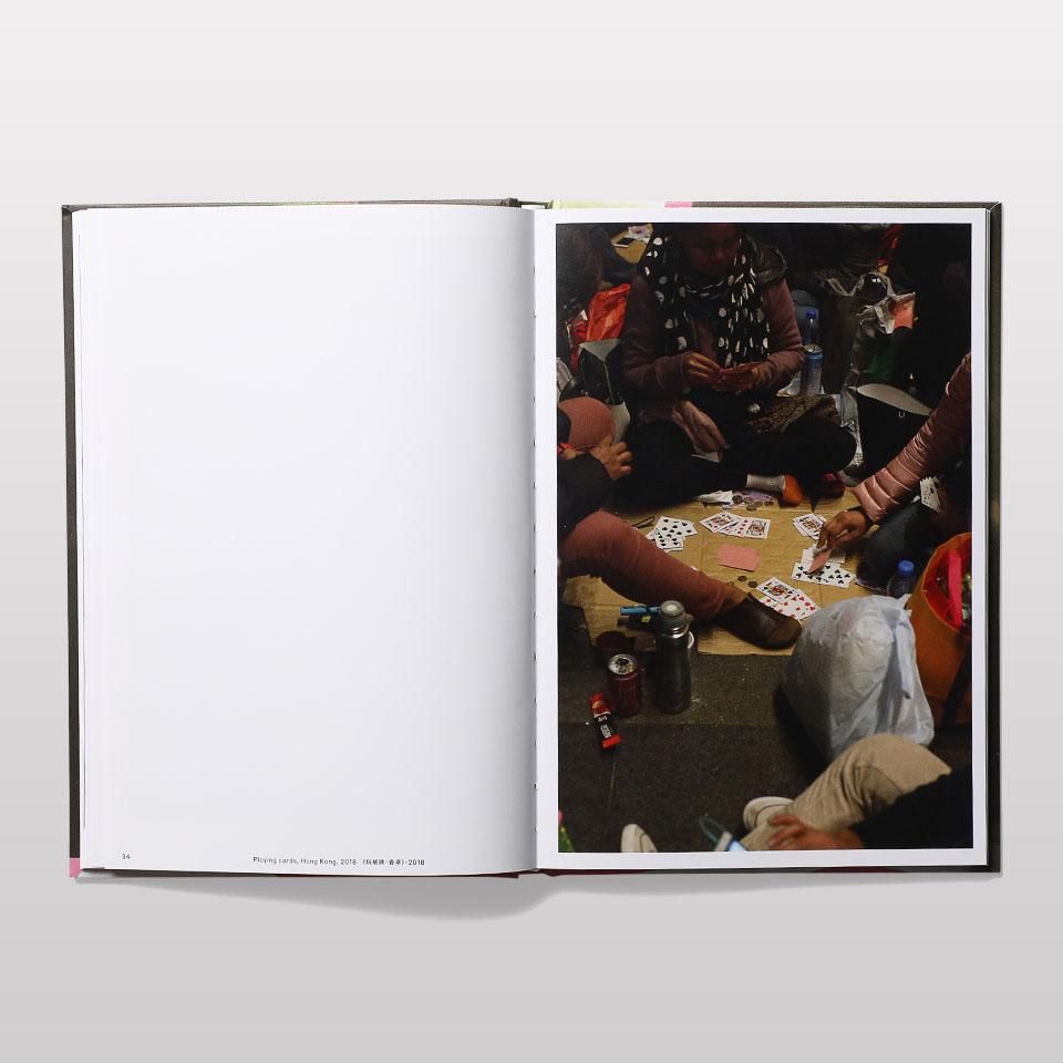 Wolfgang Tillmans: Dzhk Book 2018 - BOOK AND SONS オンライン
