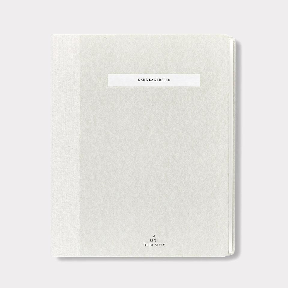 カール・ラガーフェルド Karl Lagerfeld  裸の王様　英語版 絵本 カール・ラガーフェルド Karl Lagerfeld 裸の王様 英語版 絵本 絵本