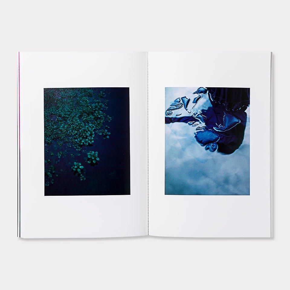 （サイン本）おひか　濃藍　大林直行　写真集 おひか 濃藍 - BOOK AND SONS オンラインストア