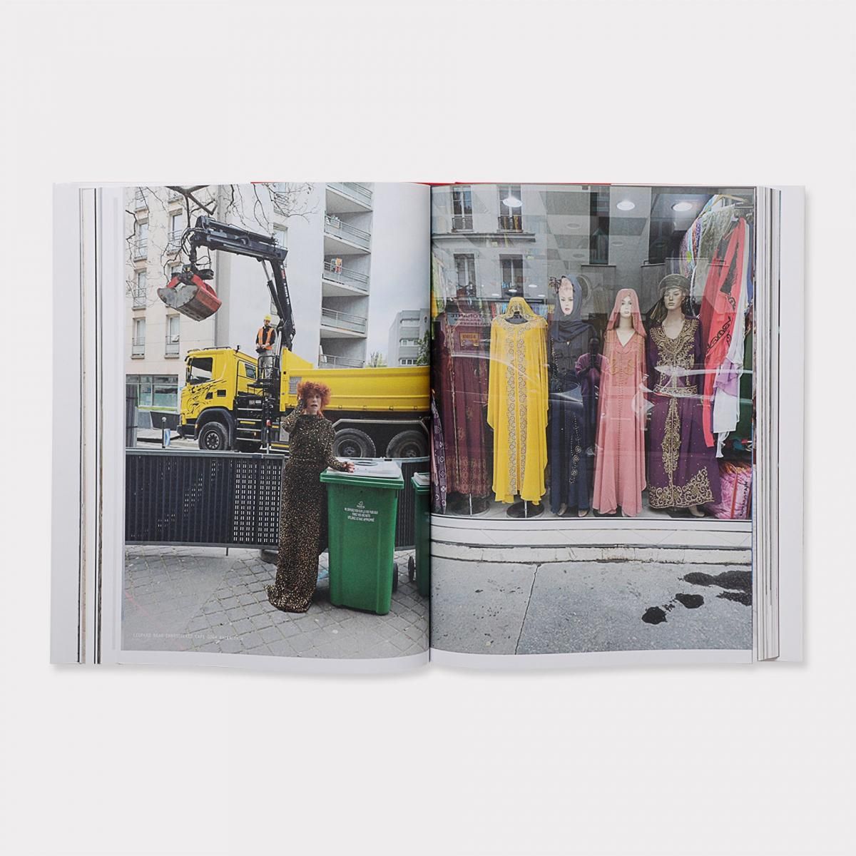 Purple 42: The Magic Issue - BOOK AND SONS オンラインストア