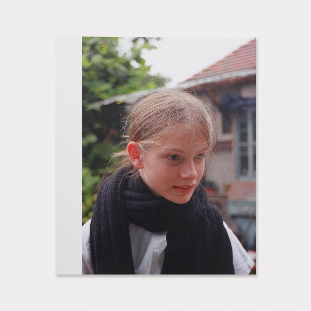 洋書 Angela Hill: Sylvia SYLVIA ZINE by Angela Hill - BOOK AND SONS オンラインストア