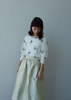 Muguet embroidery tulle blouse