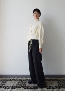 Wool hand embroidery blouse