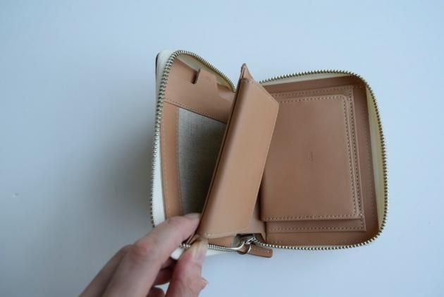 新品未使用✨irose (イロセ) POP-UP MEDIUM WALETTE irose / POP-UP MEDIUM WALLET 2 - c a b i n e t O N L I N E