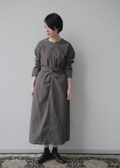 Wrapped long sleeves dress