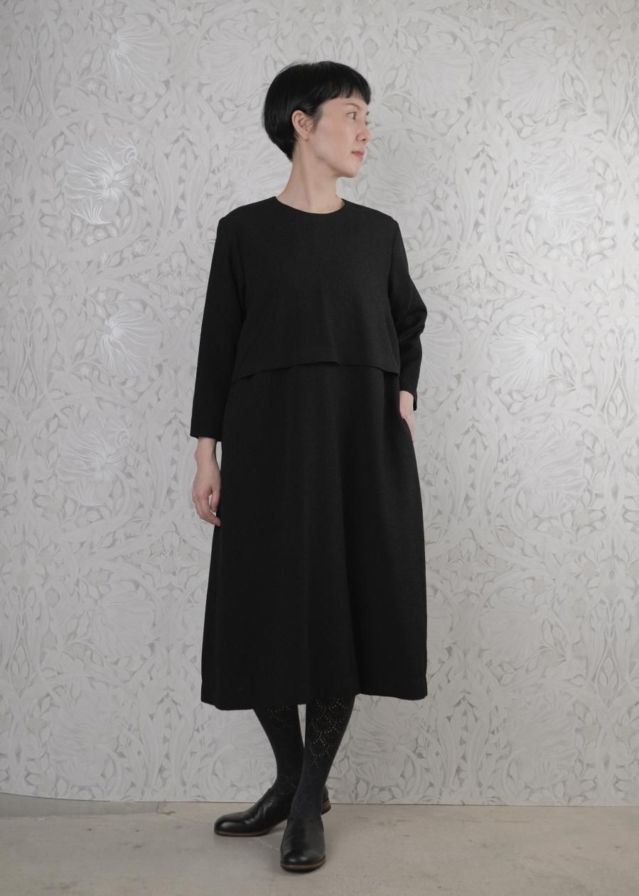 ブラックケープドレス | ノーマルウェア | フォーマルシーンにオススメ