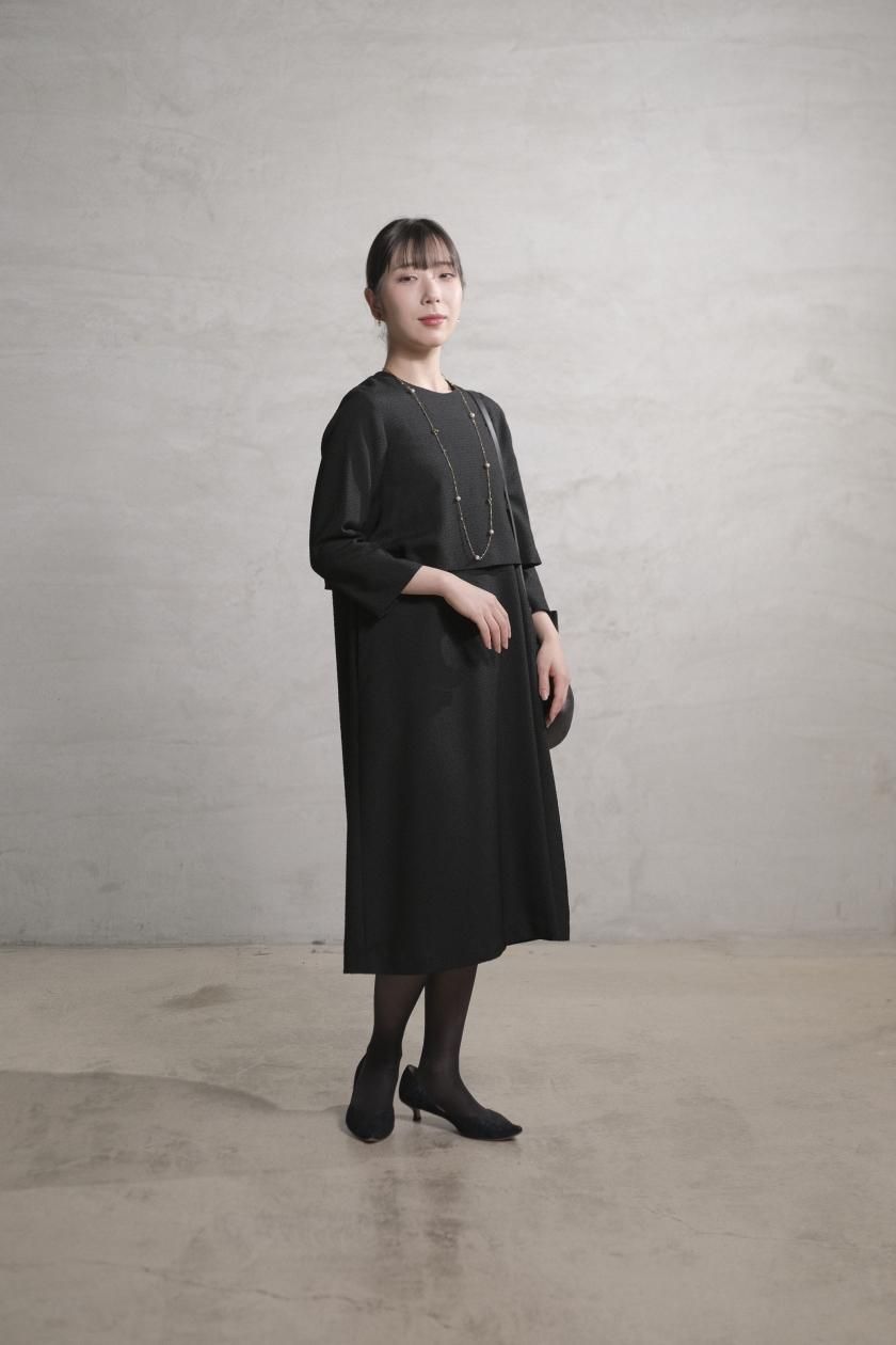 ブラックケープドレス | ノーマルウェア | フォーマルシーンにオススメ ブラックケープドレス | ノーマルウェア | フォーマルシーンにオススメ