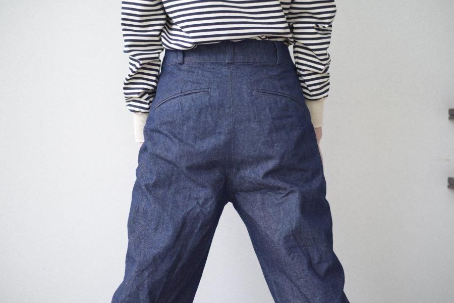 atelier naruse / コットンデニムペックトップパンツ
