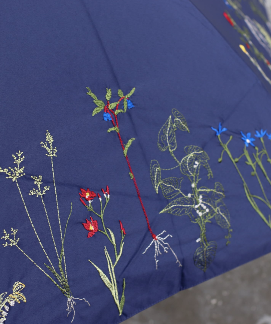 muuc / ボタニカル刺繍 折りたたみ傘(晴天・雨天兼用 muuc / ボタニカル刺繍 折りたたみ傘(晴天・雨天兼用