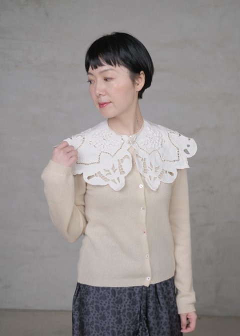 TOWAVASE / Blanche (cardigan / ivory),