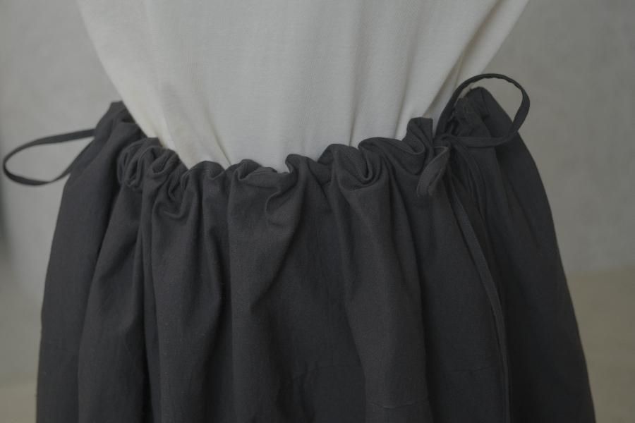 COSMIC WONDER / Classic back satin drawstring bag skirt