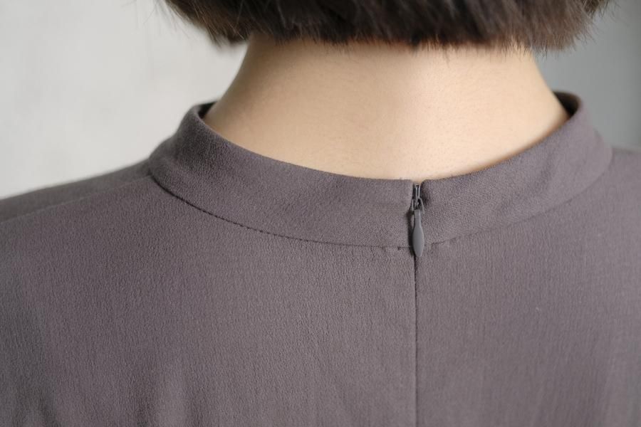 evam eva / stand collar tuck one piece, - c a b i n e t