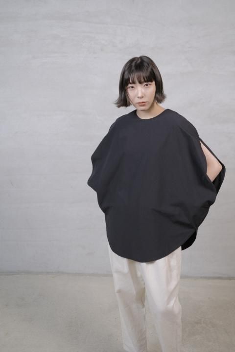 COSMIC WONDER / Cotton silk typewriter circle shirt (Black / Jade)