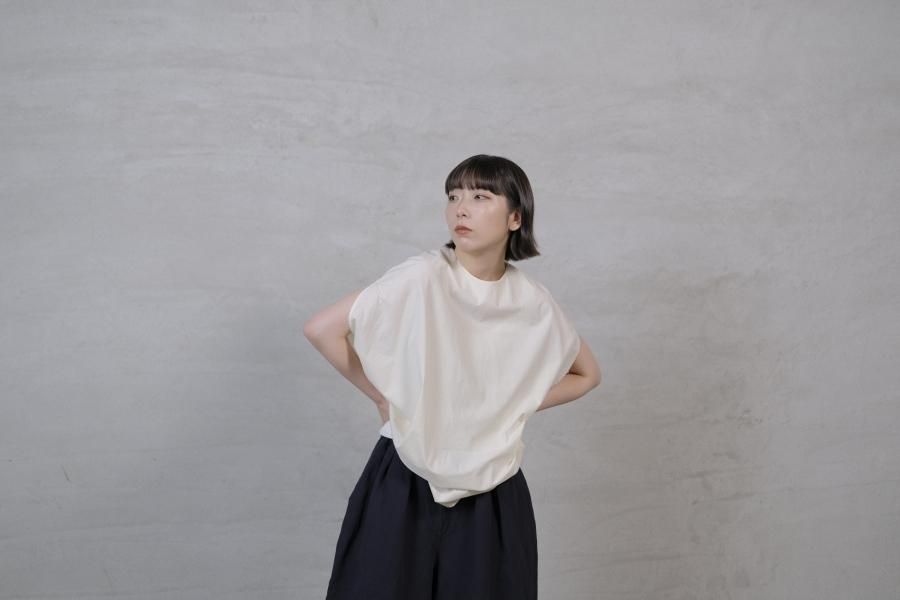 Cotton silk typewriter circle shirt - c a b i n e t