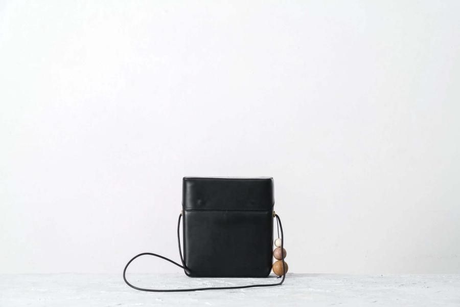 バッグ SARAH PXAWV-F61526LZZ_00_c89f23b0-