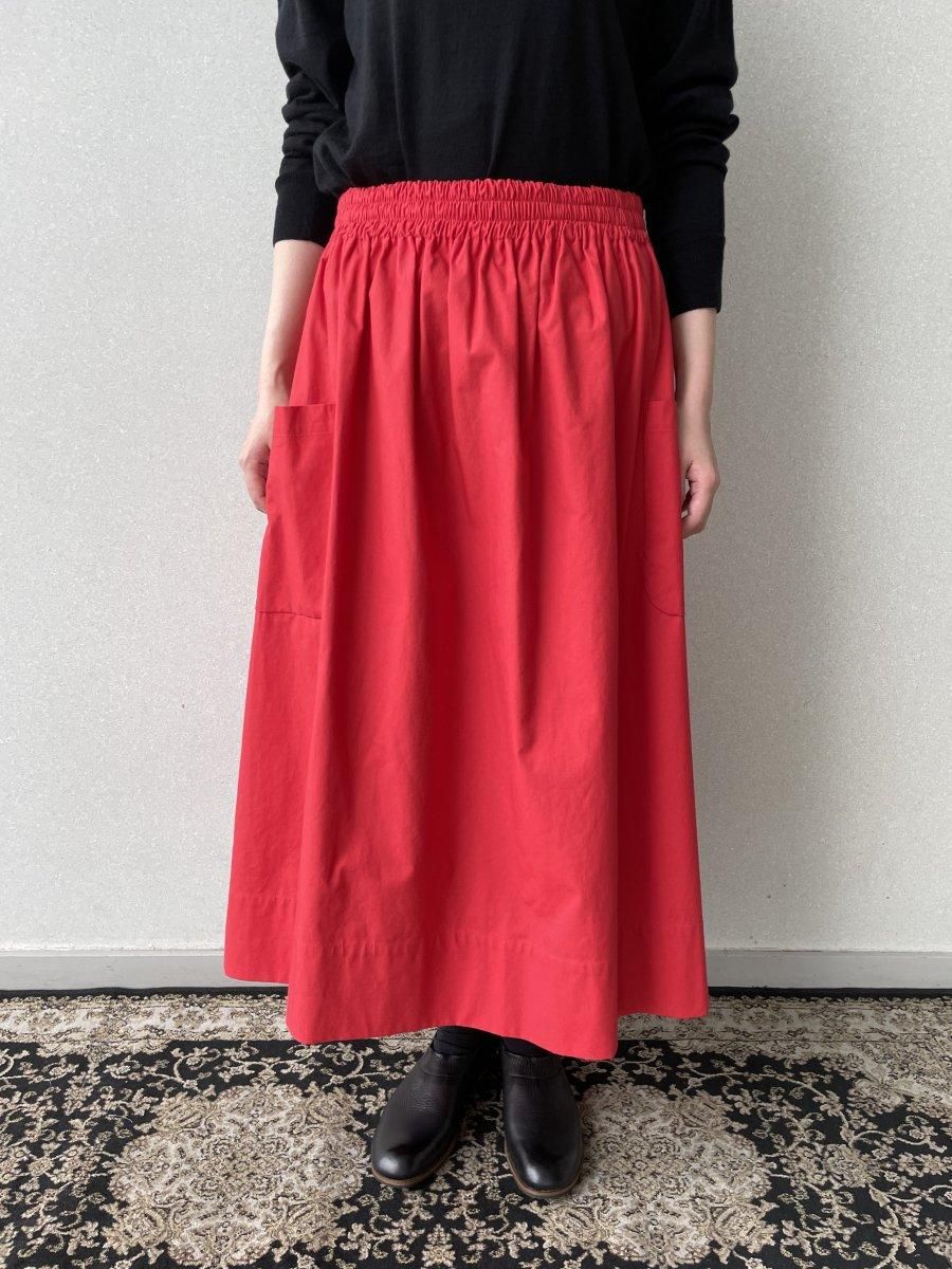 atelier naruse / コットンパッチポケットスカート (red
