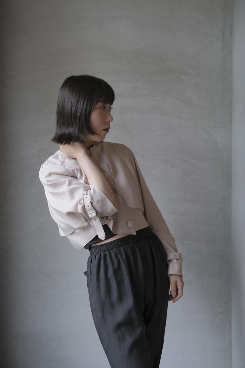 mintdesigns / SHORT TRENCH Beige | ミントデザインズ | 軽やか