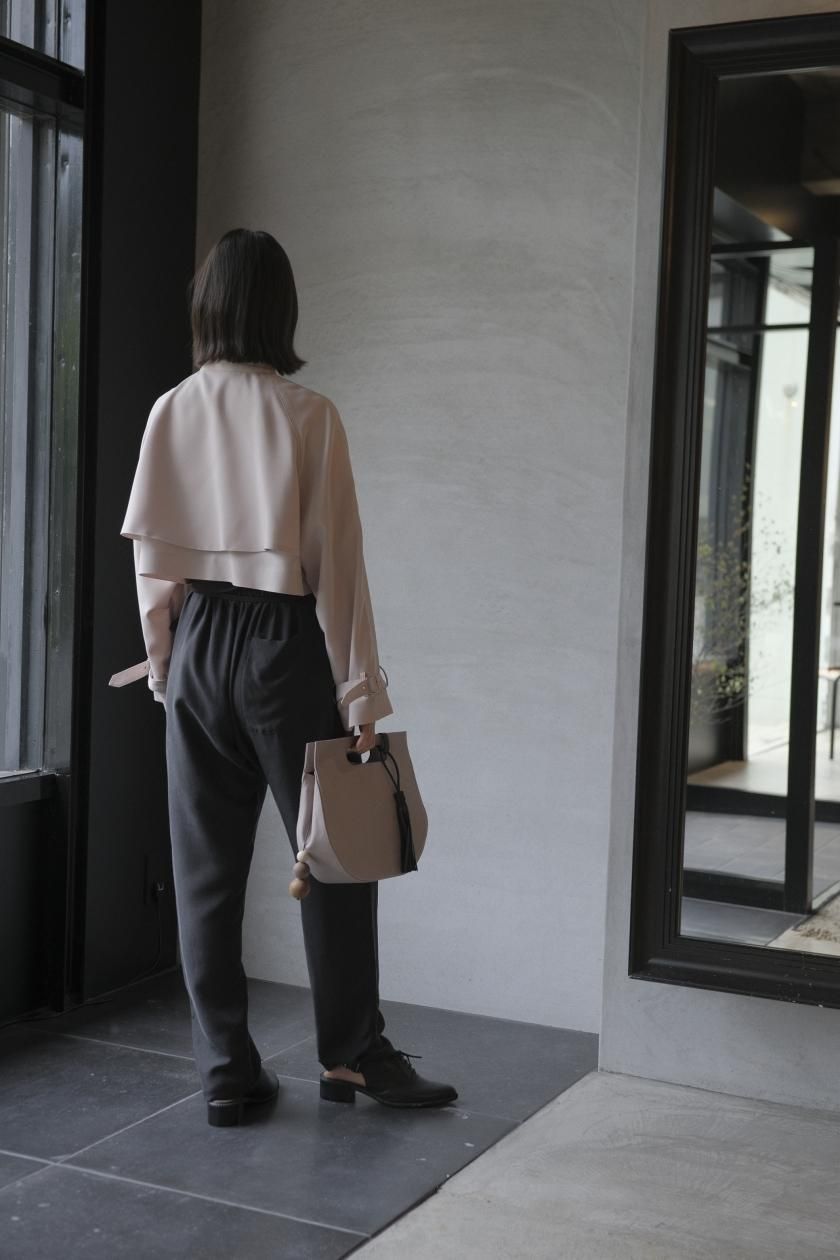 mintdesigns / SHORT TRENCH Beige | ミントデザインズ | 軽やか