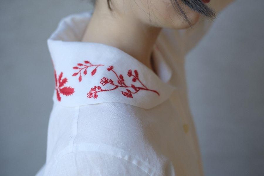 リネン刺繍ショールカラーブラウス - c a b i n e t O N L I N E
