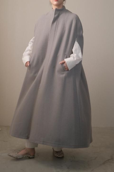 coat - c a b i n e t O N L I N E S T O R E coat - c a b i n e t O N L I N E S T O R E