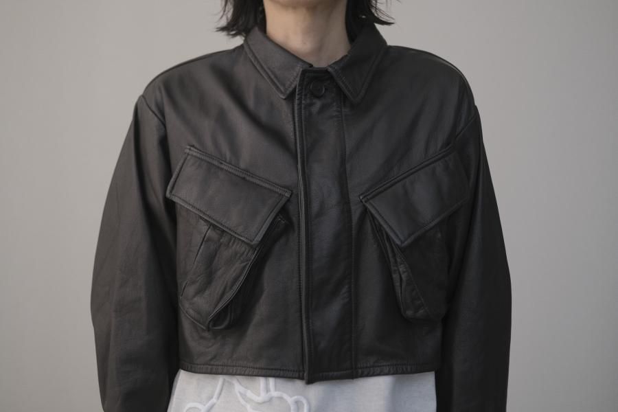 未使用 定価8.8万 SISII シシ レザーシャツ シャツジャケット 現行 現行品 定価8.8万シシ sisii レザーシャツ レザージャケット - メルカリ