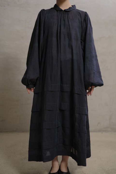 BUNON / Embroidery Collar  Tuck Dress,