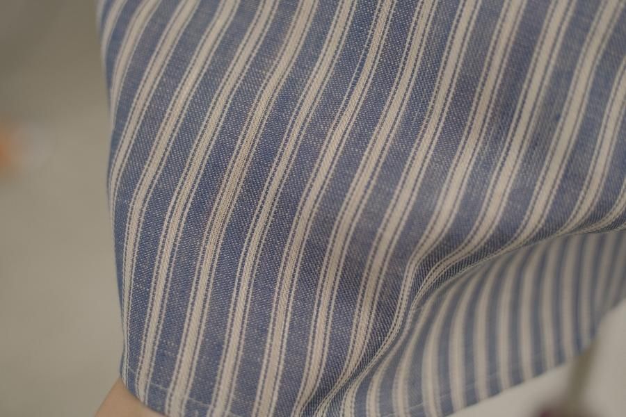atelier naruse / リネンバンドカラーシャツ（ダブルストライプ