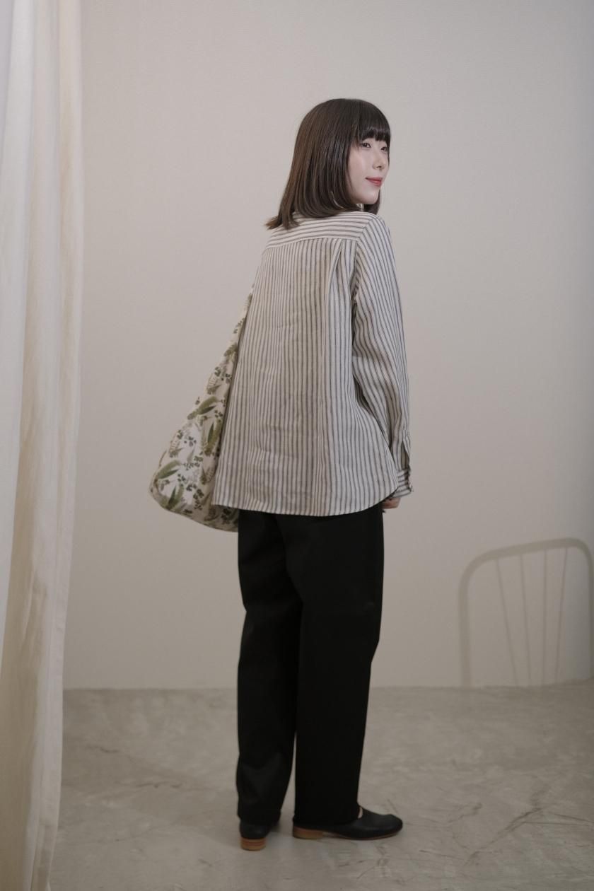 atelier naruse / リネンバンドカラーシャツ（ダブルストライプ