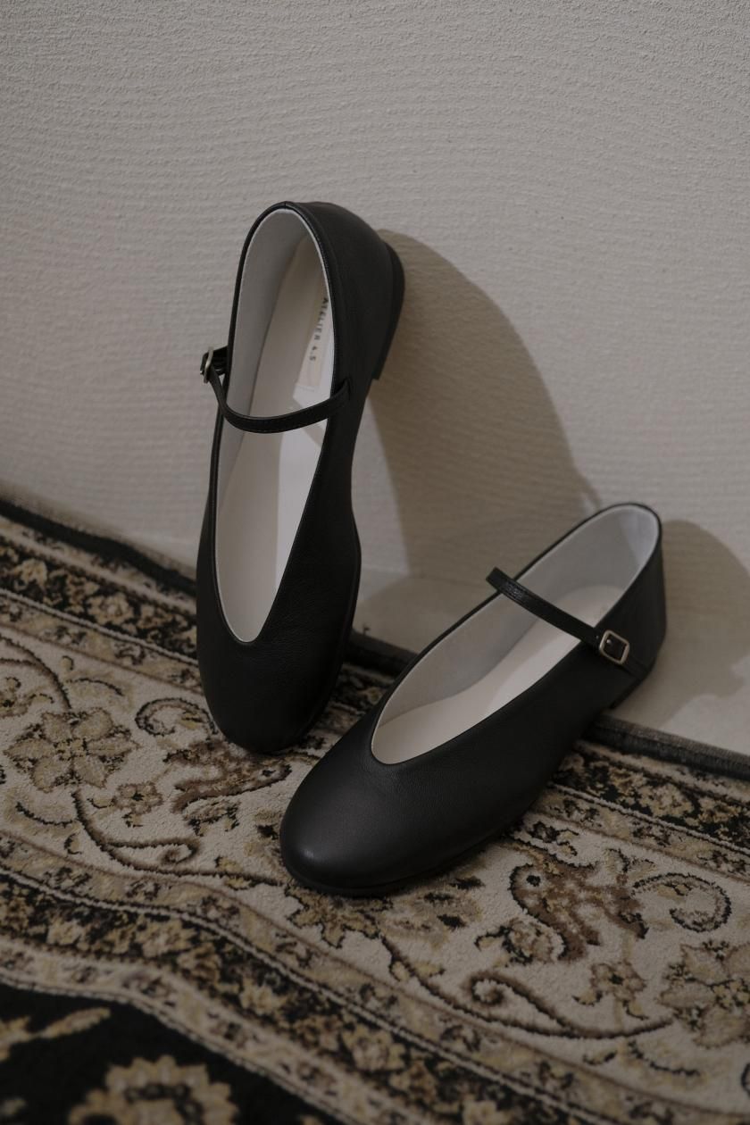 ATELIER4.5 / Vcut strap shoes | 柔らかいゴートレザーシューズ